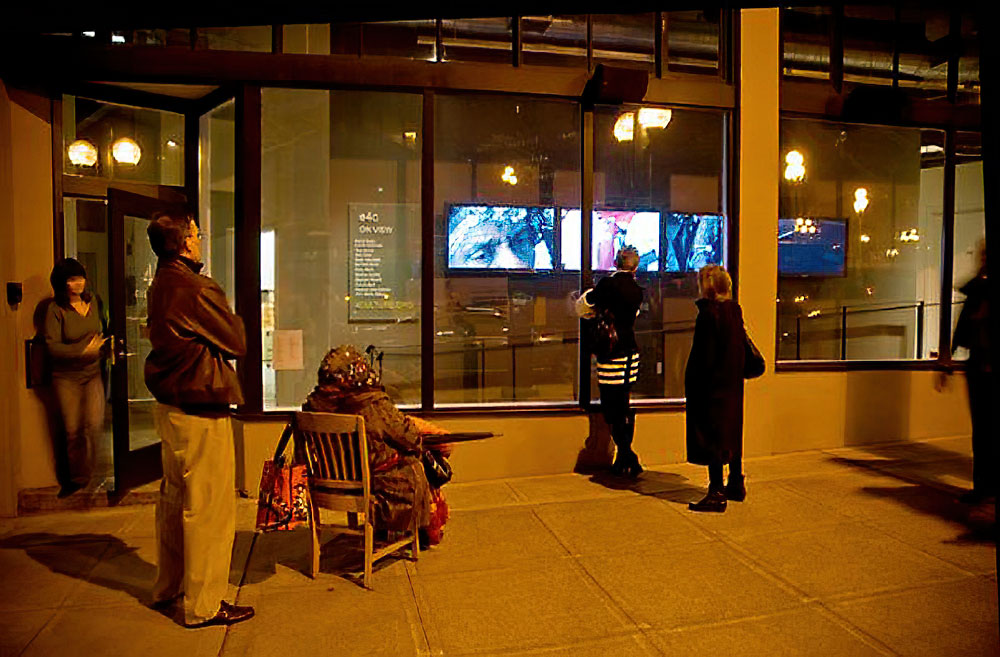 Eva Washington opening night for video installation at E4C gallery Eva Washington opening night for video installation at E4C gallery